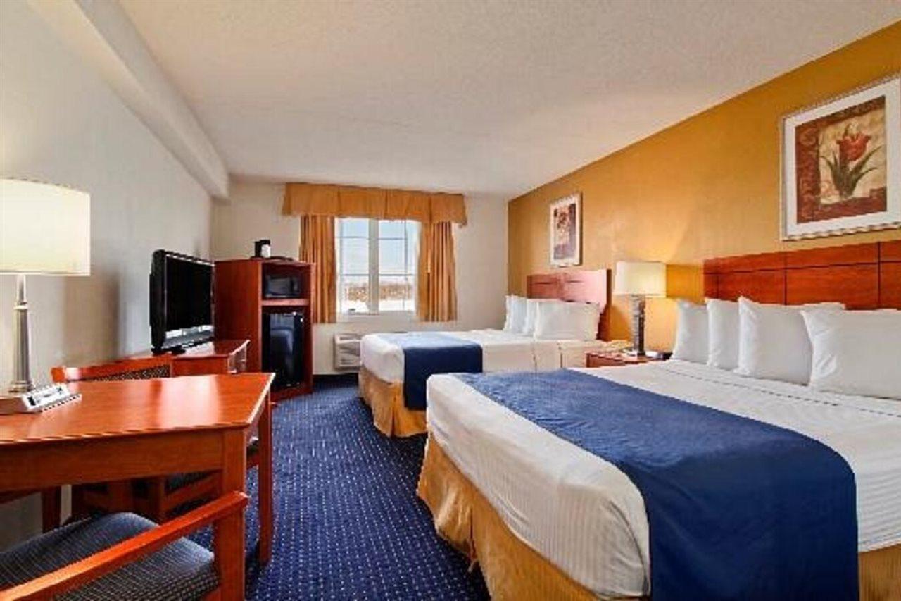 Comfort Inn & Suites Pottstown Eastern Gateway Екстериор снимка
