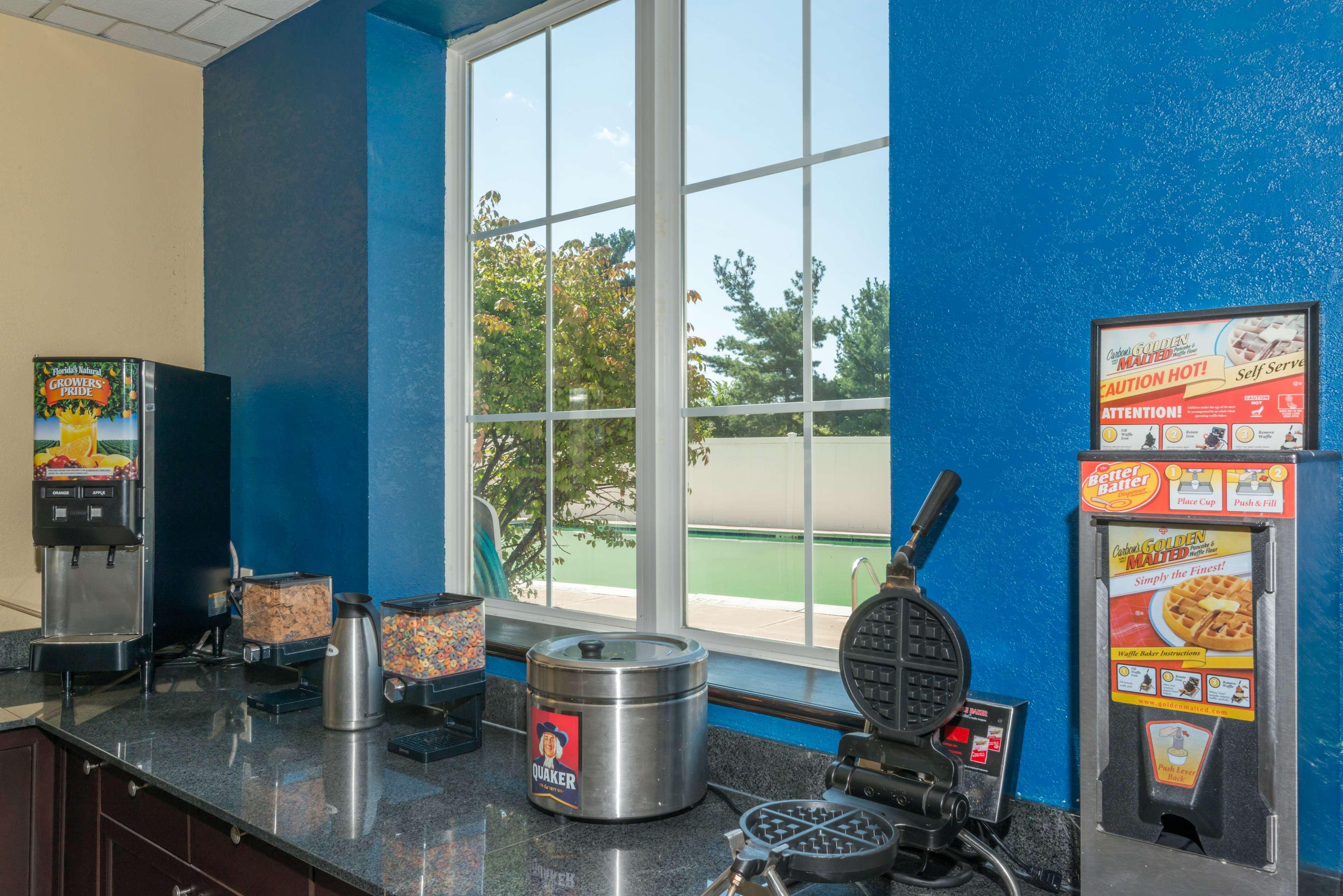 Comfort Inn & Suites Pottstown Eastern Gateway Екстериор снимка