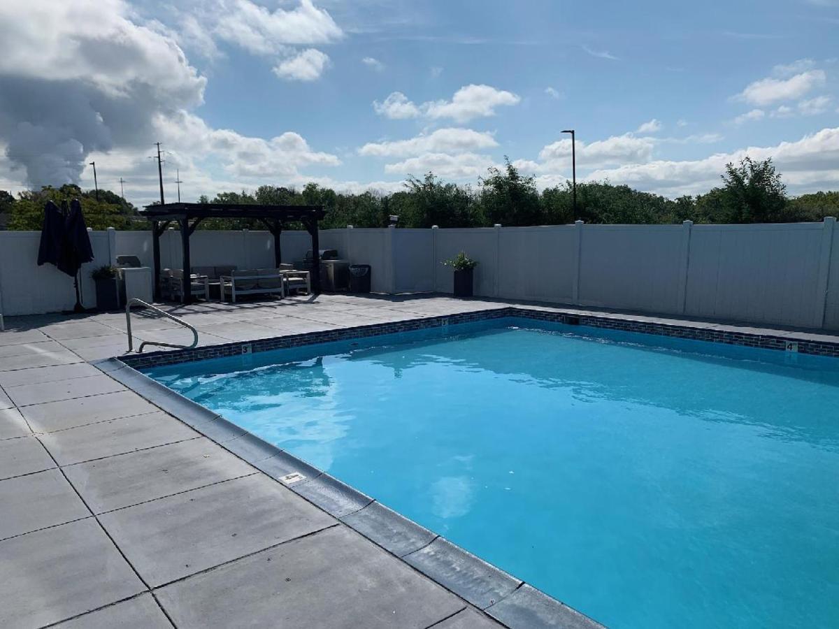Comfort Inn & Suites Pottstown Eastern Gateway Екстериор снимка